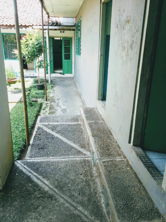 Hotel Gunung Slamet Purwokerto Buitenkant foto
