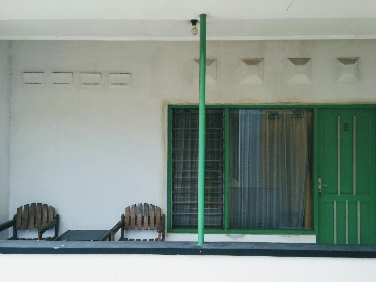 Hotel Gunung Slamet Purwokerto Buitenkant foto