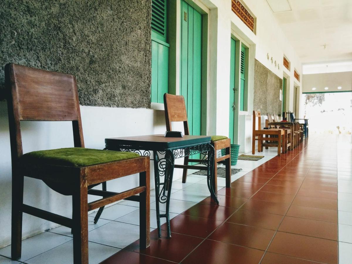 Hotel Gunung Slamet Purwokerto Buitenkant foto