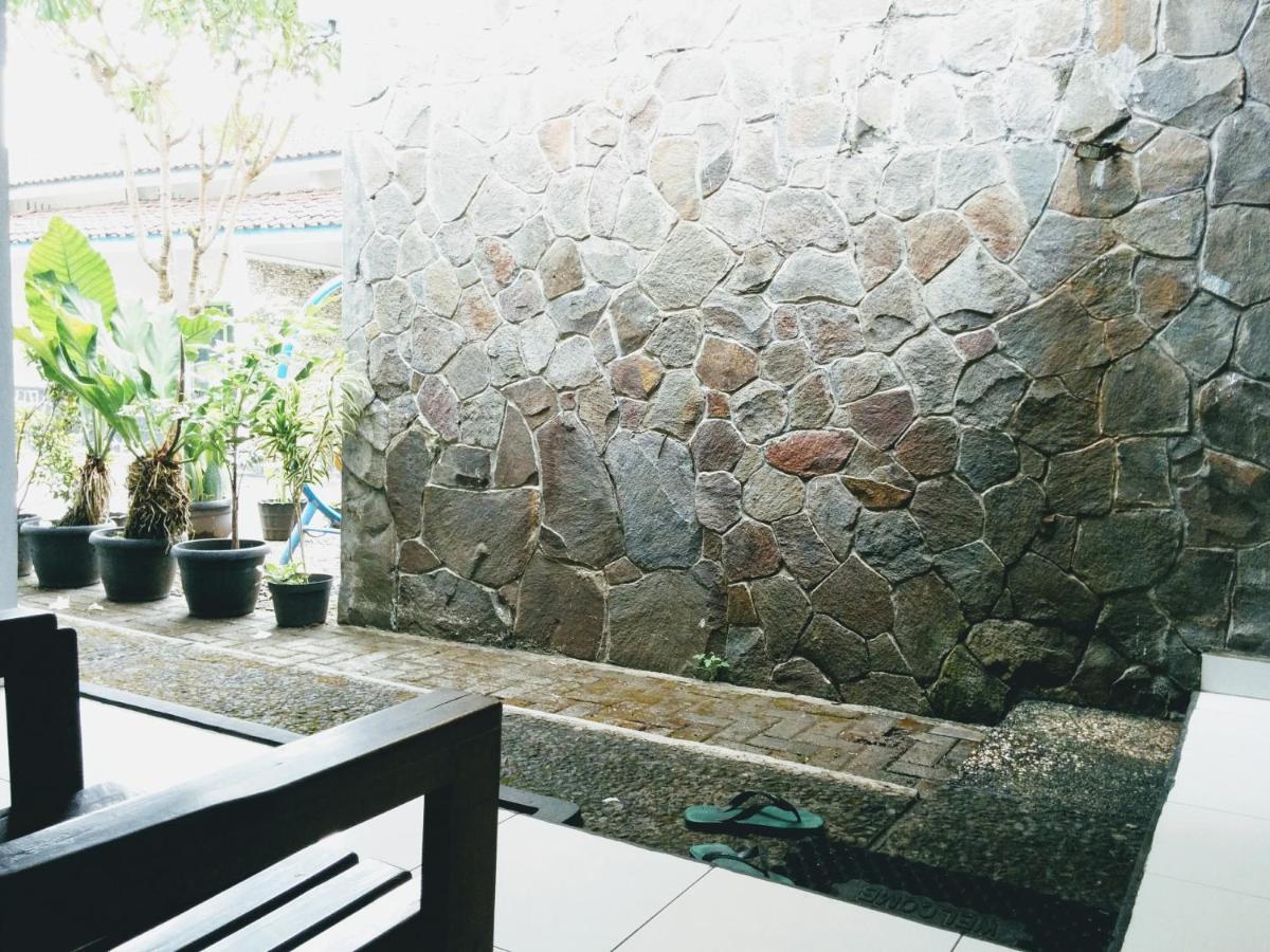 Hotel Gunung Slamet Purwokerto Buitenkant foto