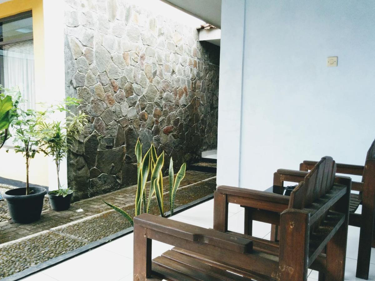 Hotel Gunung Slamet Purwokerto Buitenkant foto